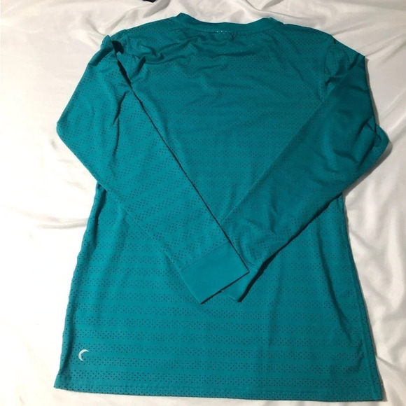Zyia Active Chill Perforated Breathable Long Sleeve Teal  Top Size 12 - Picture 2 of 8